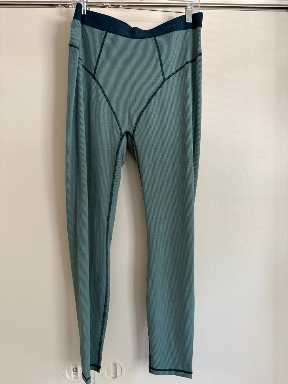 Fabletics Ribbed Leggings in Teal with Dark Trim